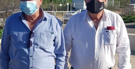 נסים ושר החקלאות תמונה ריבוע